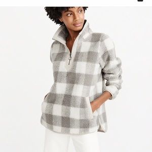 Abercrombie Sherpa pull over
